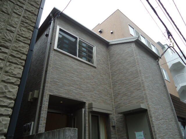 建物外観　カーサ萬高