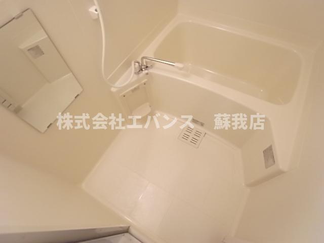 バス・シャワールーム　お風呂で日々の疲れを落としましょう
