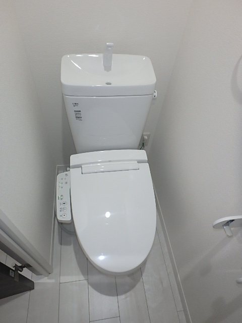 トイレ　ウォシュレット御座います