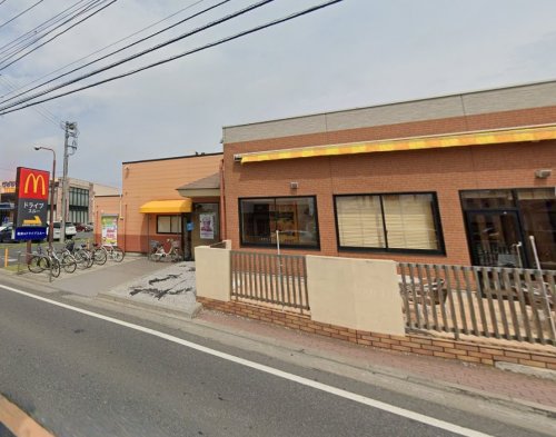 飲食店　マクドナルド 東深井店（飲食店）まで686m