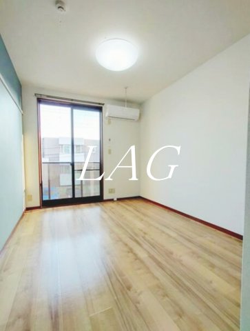 居室・リビング　洋室のお部屋です。