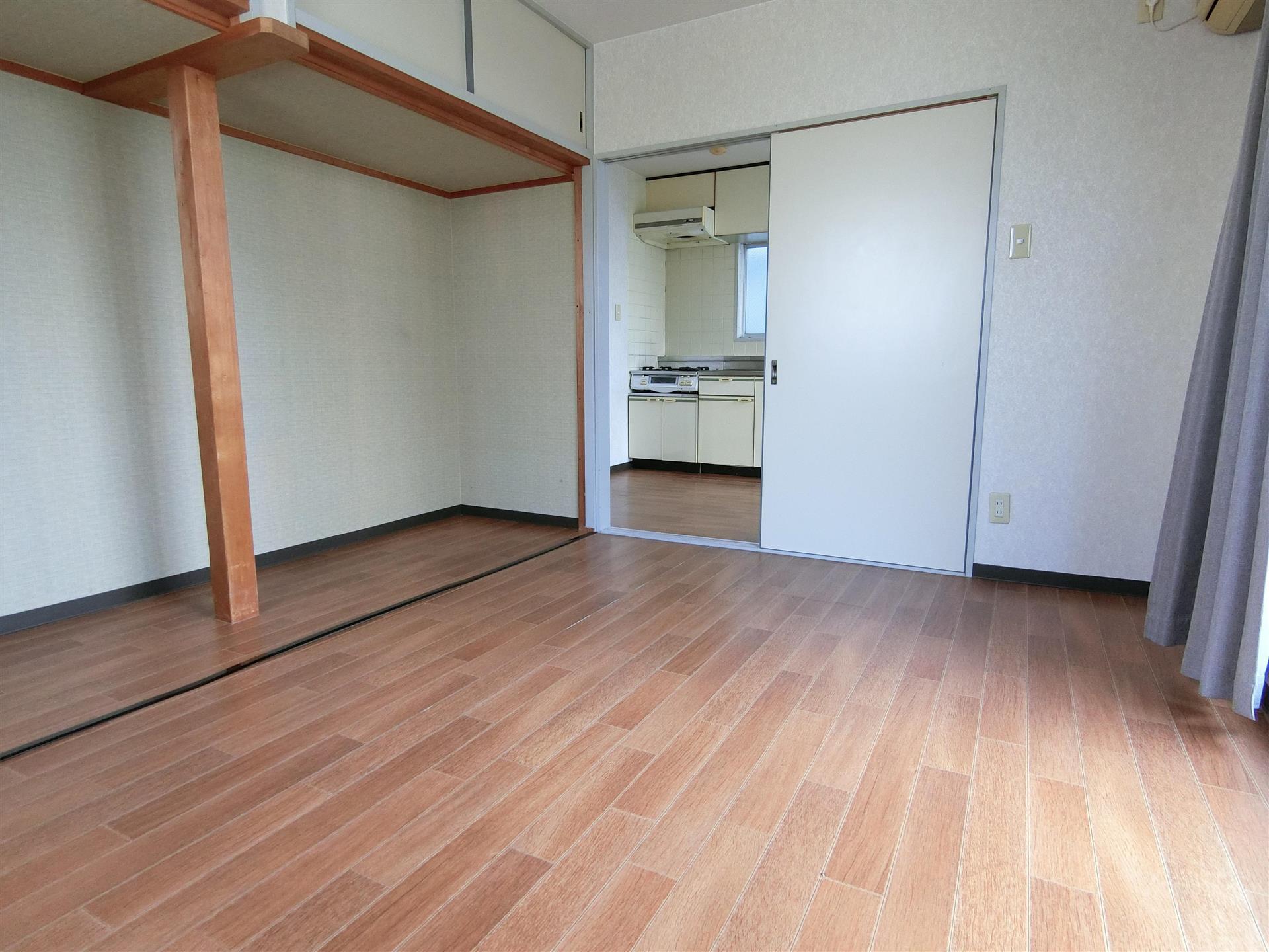 その他部屋・スペース　家具の配置もしやすいゆったりとしたお部屋です♪