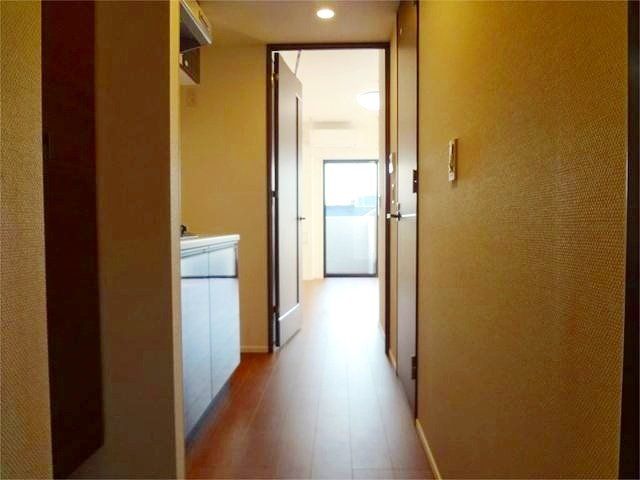 玄関　お部屋探しはタウンハウジングへ♪