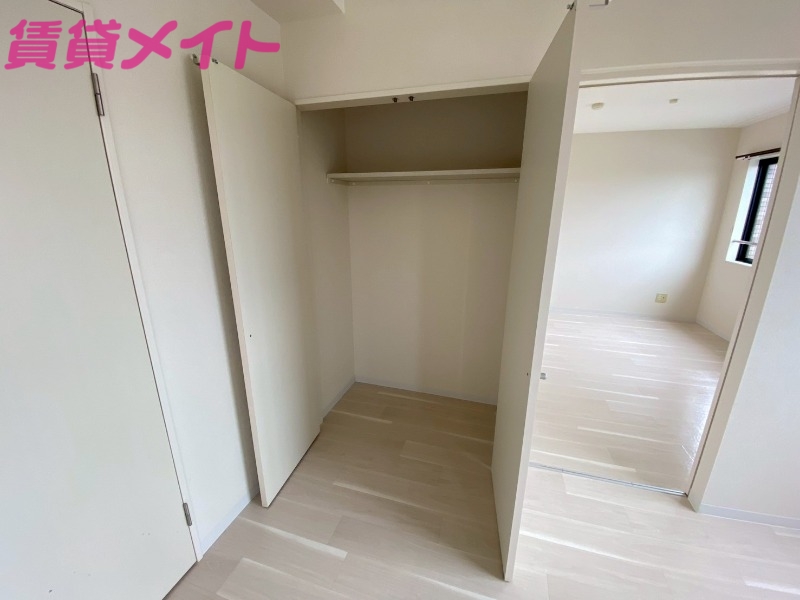 収納　別部屋参考写真です