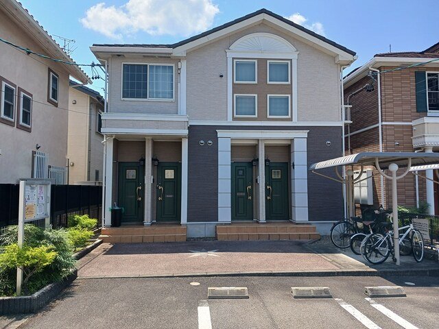 建物外観　外観は落ち着いています