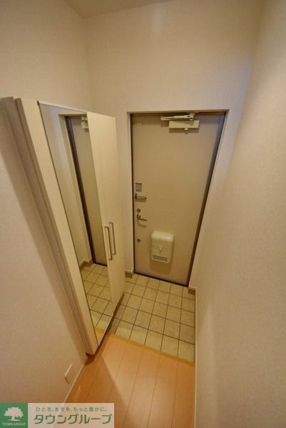 玄関　お問合せはタウンハウジングまで！※現地待合わせ相談可能