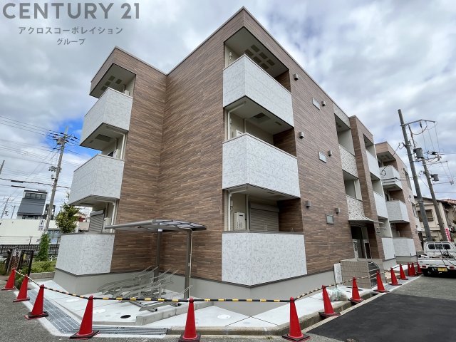 建物外観　オートロック、防犯カメラ付きで安心です！