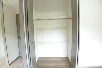 収納　別の部屋の参考写真です