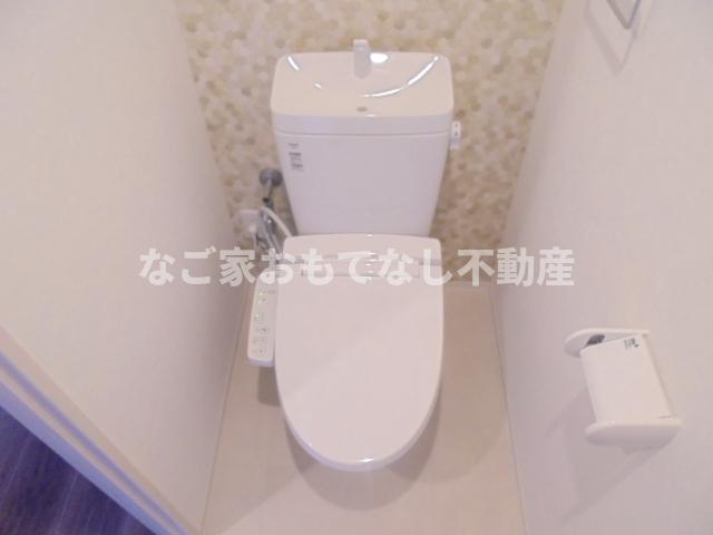 トイレ　コンフォートリンク　お問合せはなご家おもてなし不動産へ。