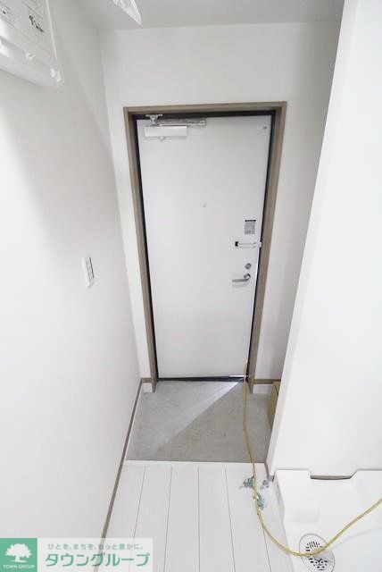玄関　設備