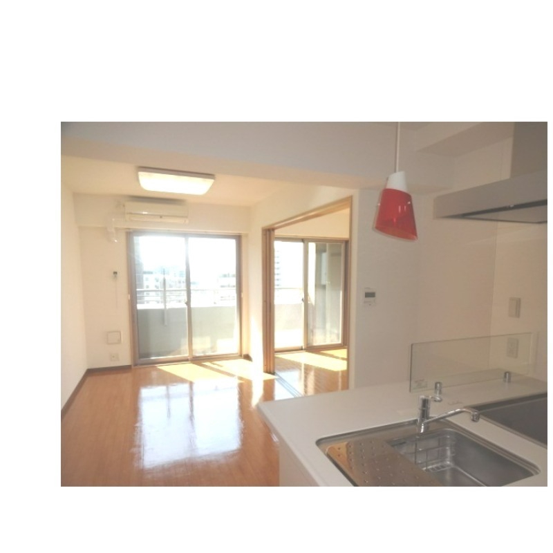 居室・リビング　開放感あるお部屋です。