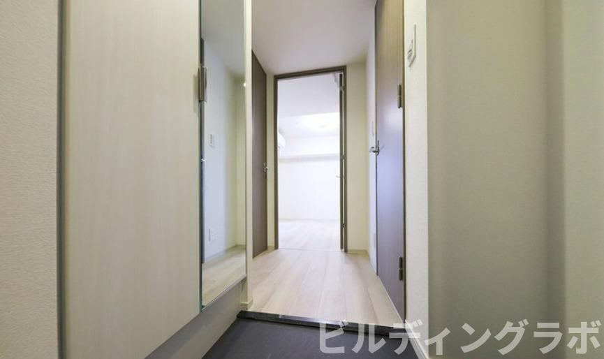 玄関　別号室参考画像です。