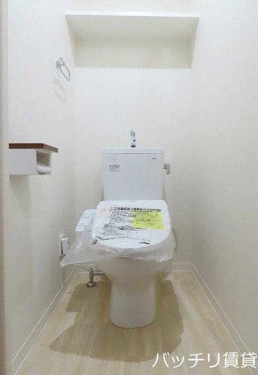 トイレ　同型タイプの写真となります　現状優先