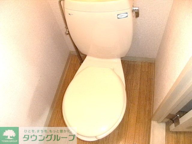 トイレ　清潔感あるトイレ