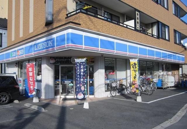 コンビニ　ローソン（コンビニ）まで562m