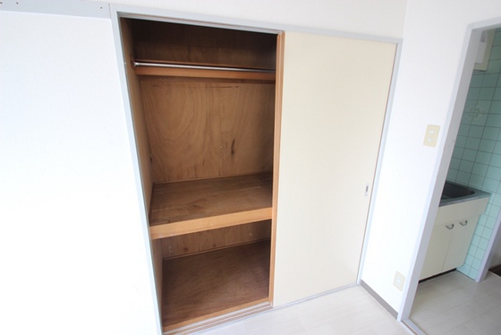 収納　※別部屋の写真です