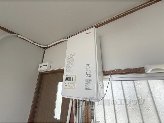 その他設備　給湯器リモコン