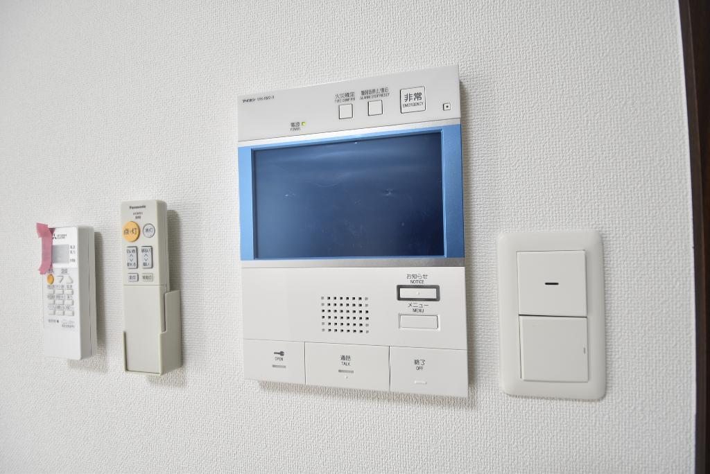 セキュリティ　カメラ付インターホン