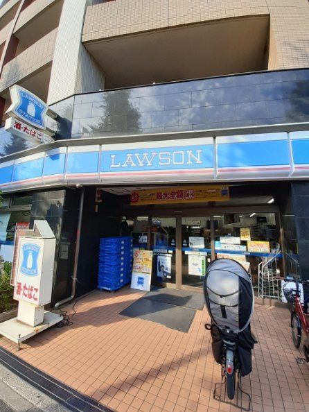 コンビニ　ローソン 代々木西参道店（コンビニ）まで210m