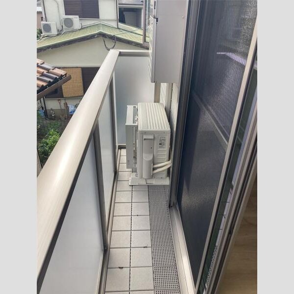 バルコニー　バルコニーはこちらです