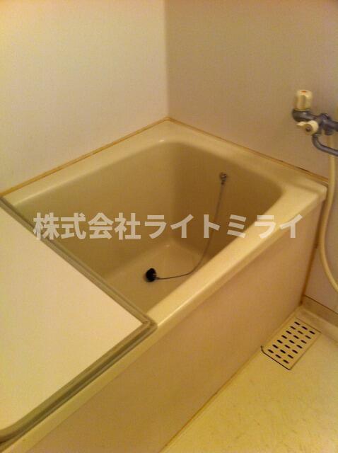 バス・シャワールーム　?
