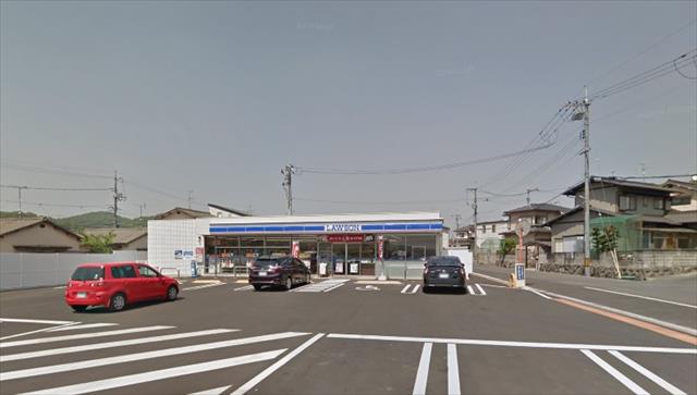 コンビニ　ローソン藤井店（コンビニ）まで1981m