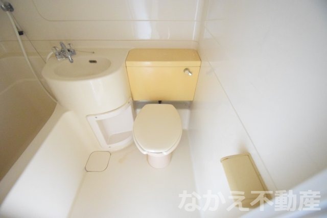 トイレ　トイレもきれいです