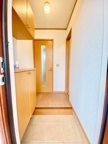 玄関　※同物件別号室の写真になります