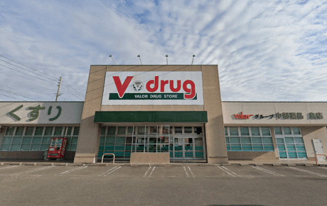 ドラックストア　Ｖ・ｄｒｕｇ岐阜島店（ドラッグストア）まで718m