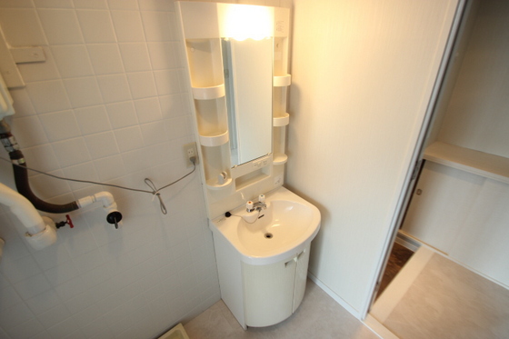 洗面設備　他部屋の写真を使用しております。