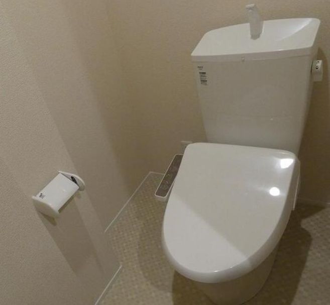 トイレ　清潔感のあるトイレです