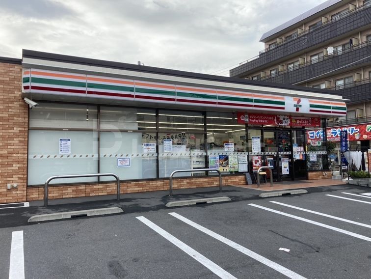コンビニ　セブンイレブン浦安北栄1丁目店（コンビニ）まで40m