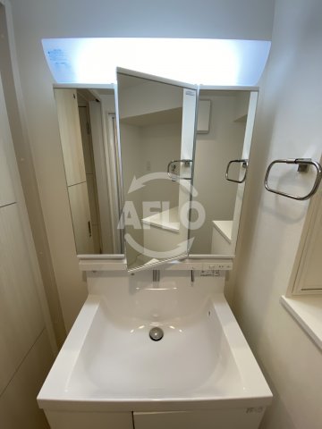 洗面設備　MBC RESIDENCE　独立洗面化粧台