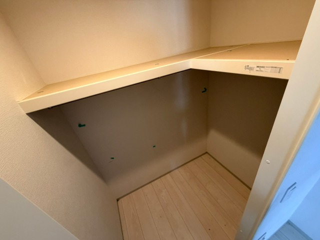 収納　※別タイプの参考写真です。