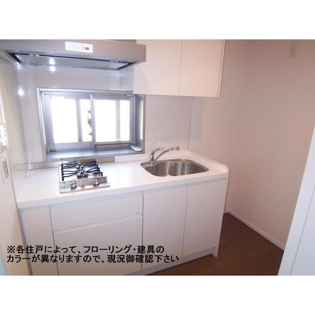キッチン　※同タイプ別部屋写真