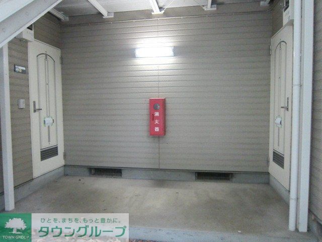 エントランス　★お問い合わせはタウンハウジングまで★