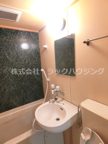 洗面設備　【お部屋さがしはラックハウジングにお問合せ下さいませ♪】