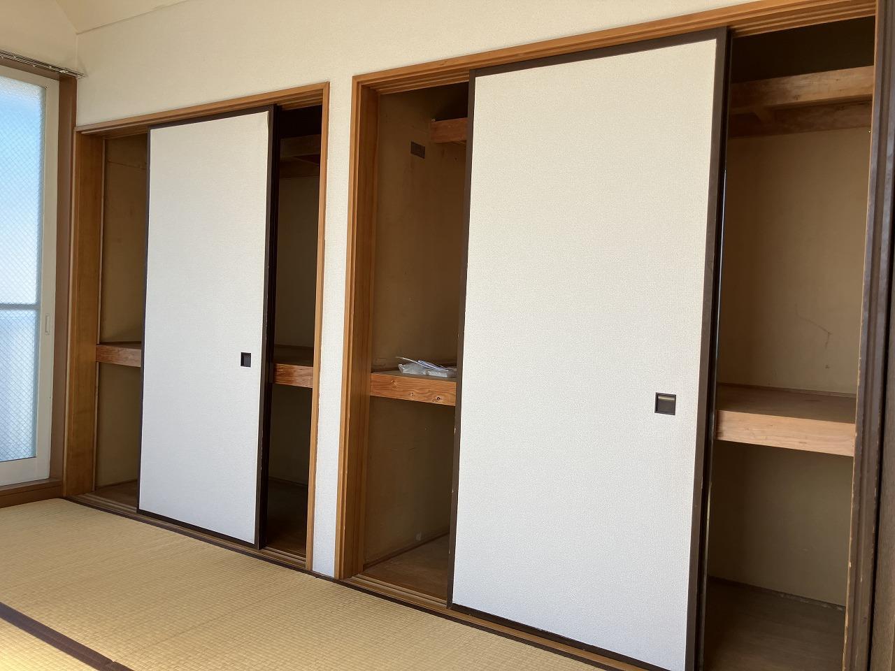 収納　クローゼットや本棚、趣味の保管庫と自由に活用できる収納空間