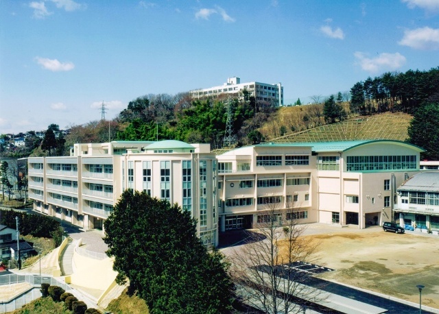 高校・高専　宮城県仙台三桜高校（高校・高専）まで422m