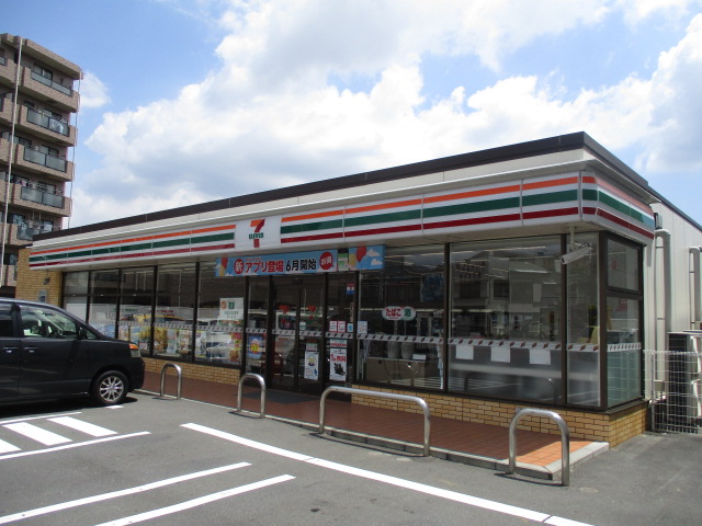 コンビニ　セブンイレブン 横浜戸塚矢部店（コンビニ）まで533m