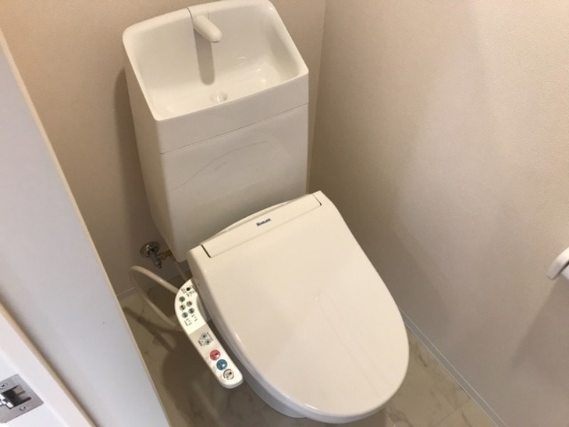 トイレ　図面と現状に相違がある場合には現状を優先