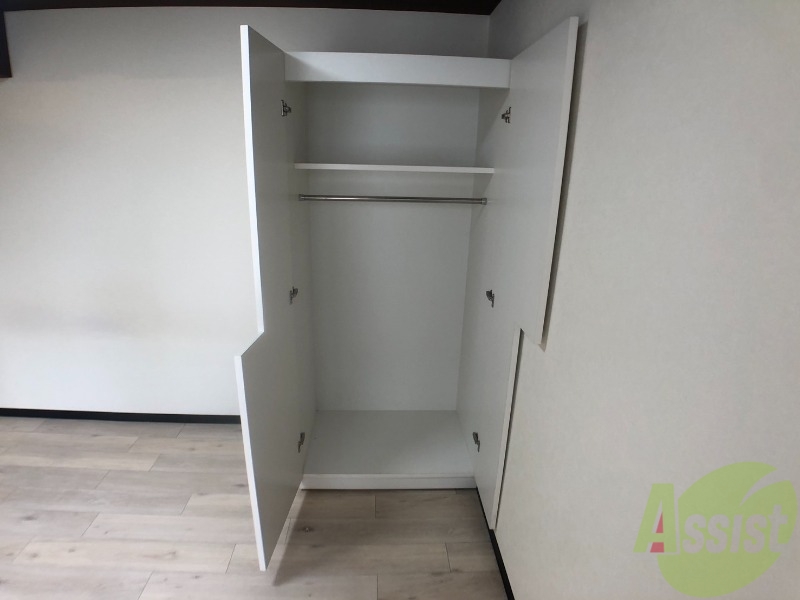 収納　寝室の収納です。部屋がすっきり片付きます。