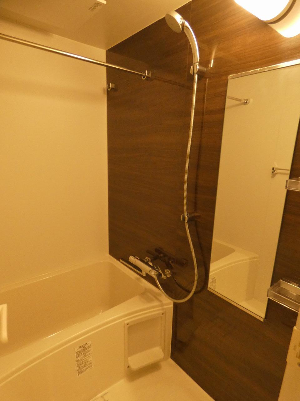 バス・シャワールーム　バス※別部屋参考写真