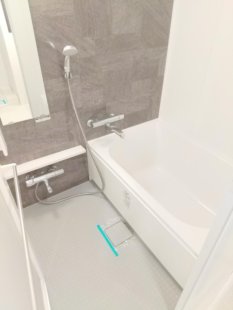 バス・シャワールーム　別部屋同仕様