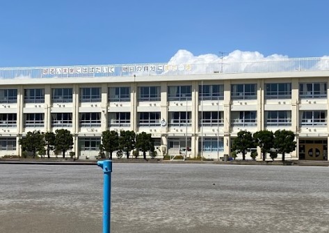小学校　川崎市立新城小学校（小学校）まで450m