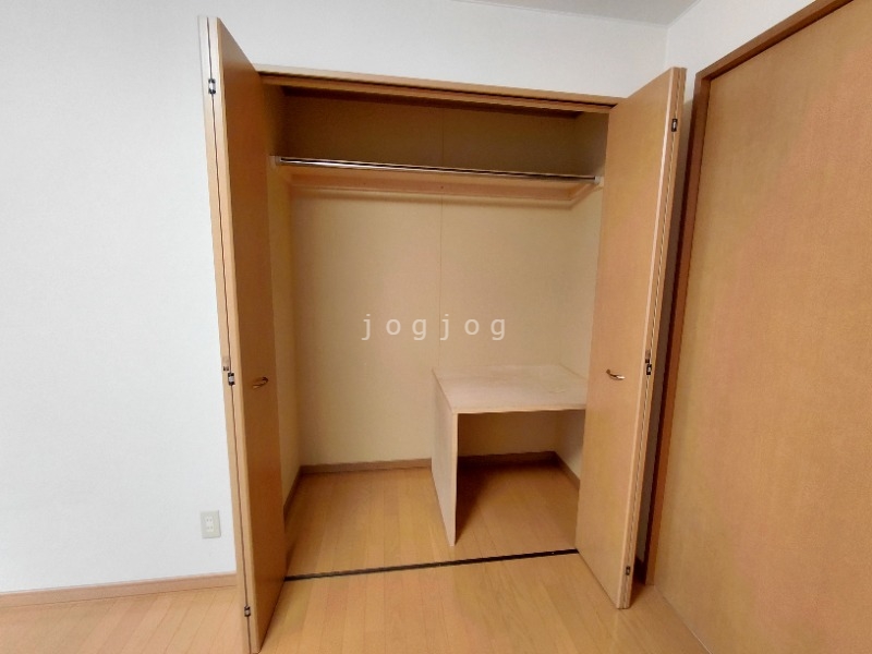 収納　収納が大きく、たくさんものが入ります。