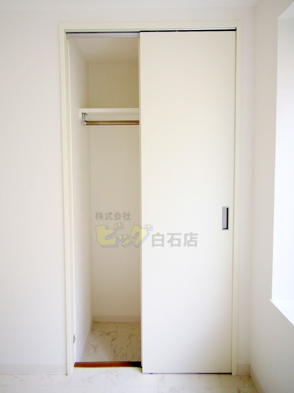 収納　各部屋にクローゼット完備しています♪