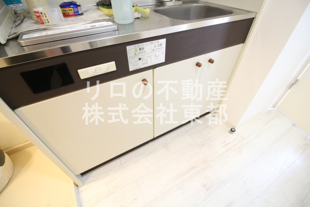 キッチン　火を使わず安心でお掃除も簡単なＩＨコンロ１口付です♪