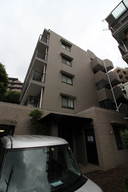 建物外観　人気の鉄筋コンクリート造！マンションタイプのご紹介です♪