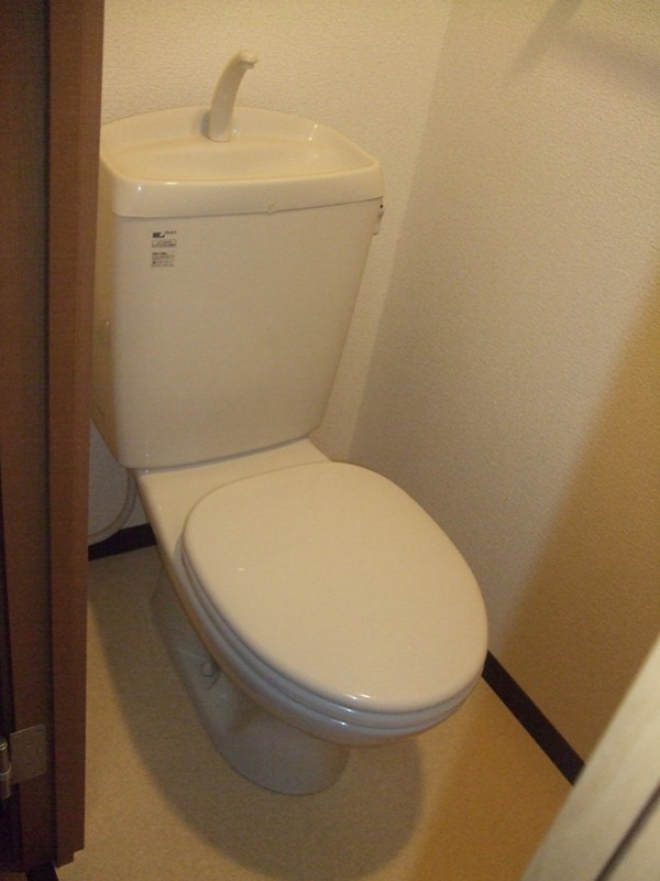 トイレ　別部屋参考